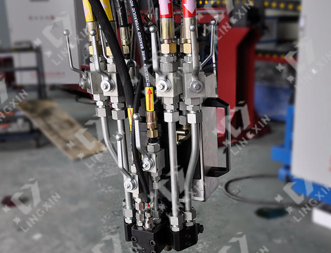 聚氨酯澆注機澆注頭