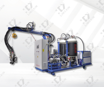 聚氨酯發(fā)泡機(jī)